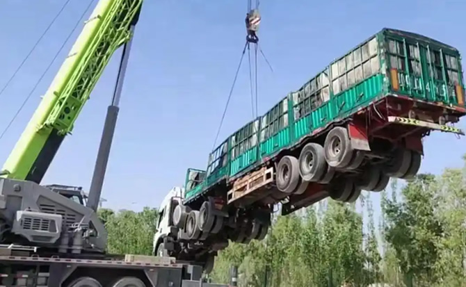 太仓道路脱困救援案例